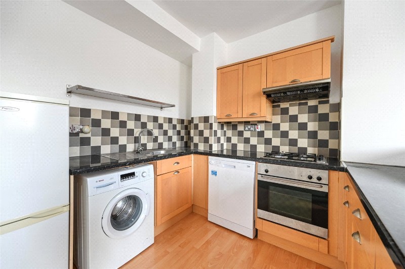 Melina Road, London, W12