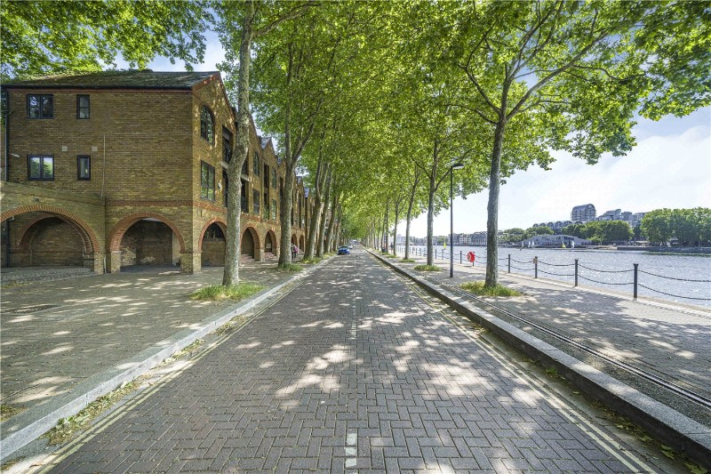 Brunswick Quay, London, SE16