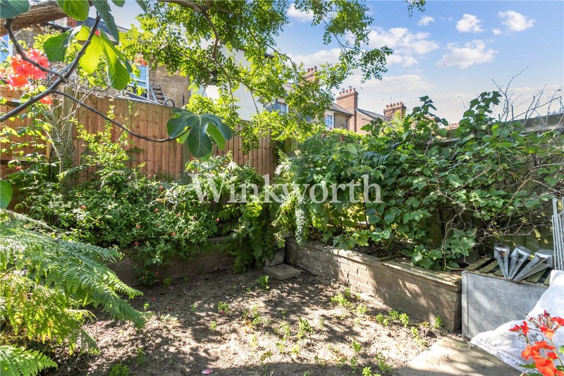 Waltheof Avenue, Tower Gardens, London, N17