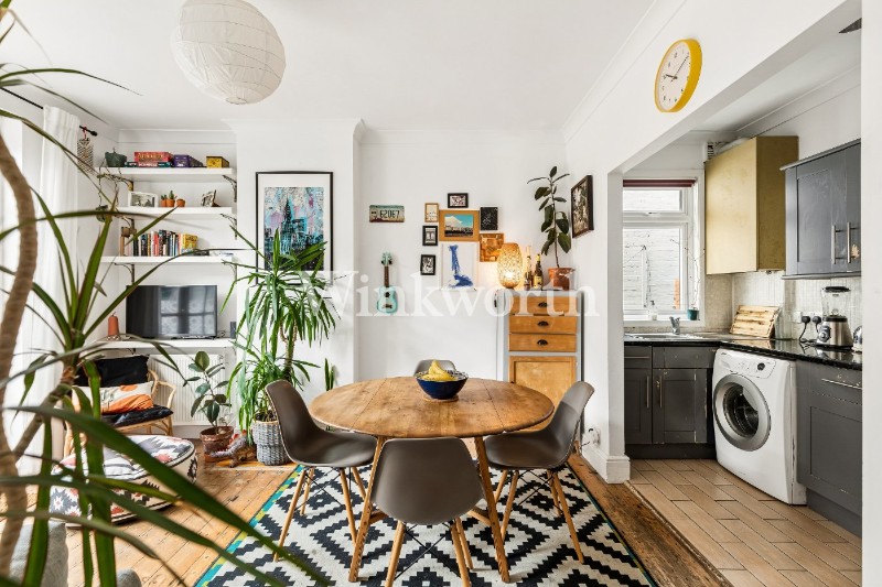 Lansdowne Road, London, N17