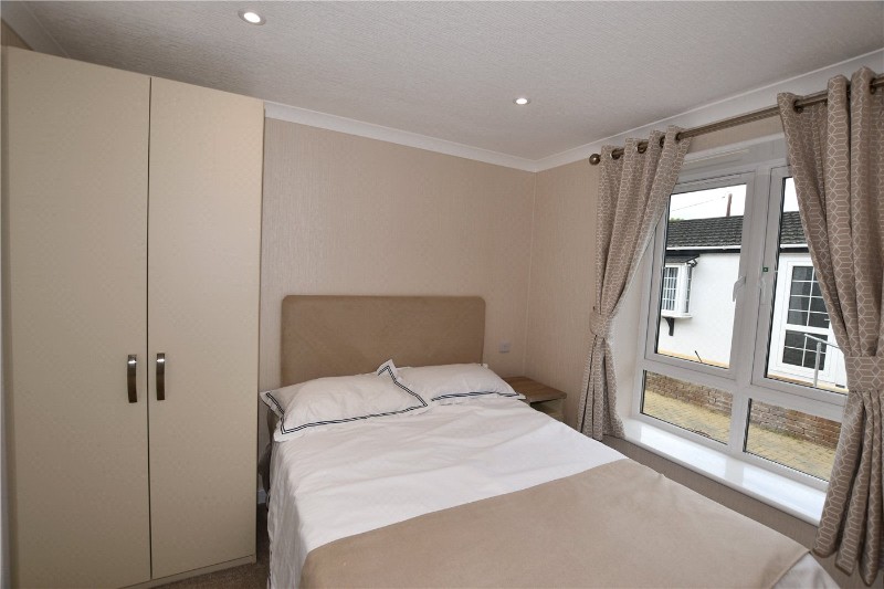 Pinewood Caravan Park, Wokingham, Berkshire, RG40