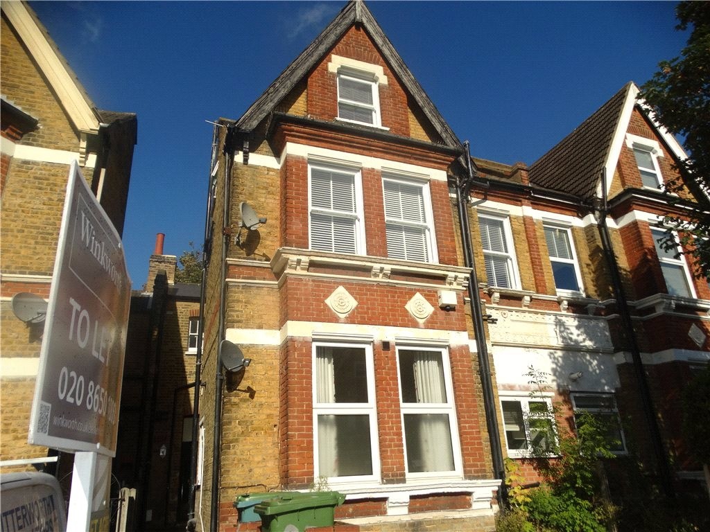 1 bedroom property to rent in Manor Road, Beckenham, BR3 (Ref BEK130021