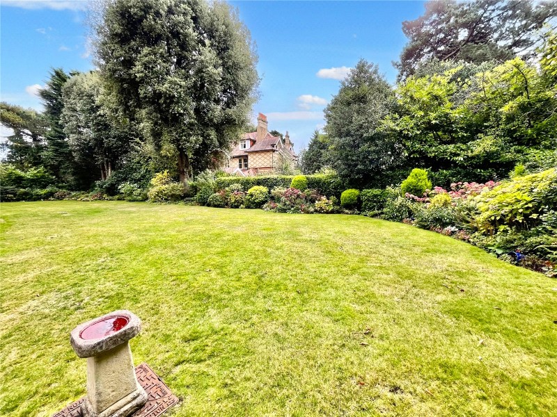 West Cliff Road, Westbourne, Bournemouth, BH4