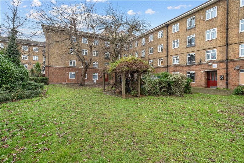 Lansdowne Green, London, SW8