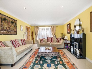 Marian Close, Corfe Mullen, Wimborne, Dorset, BH21