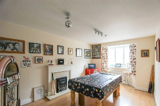 Murray Way, Wickford, Essex, SS12