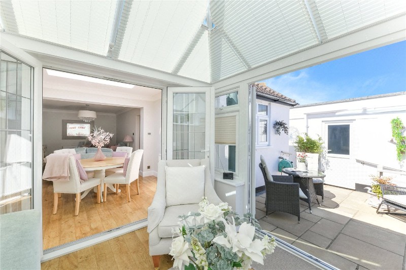 Oakley Gardens, Banstead, Surrey, SM7