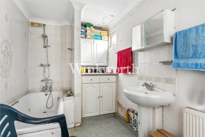 Pymmes Road, London, N13