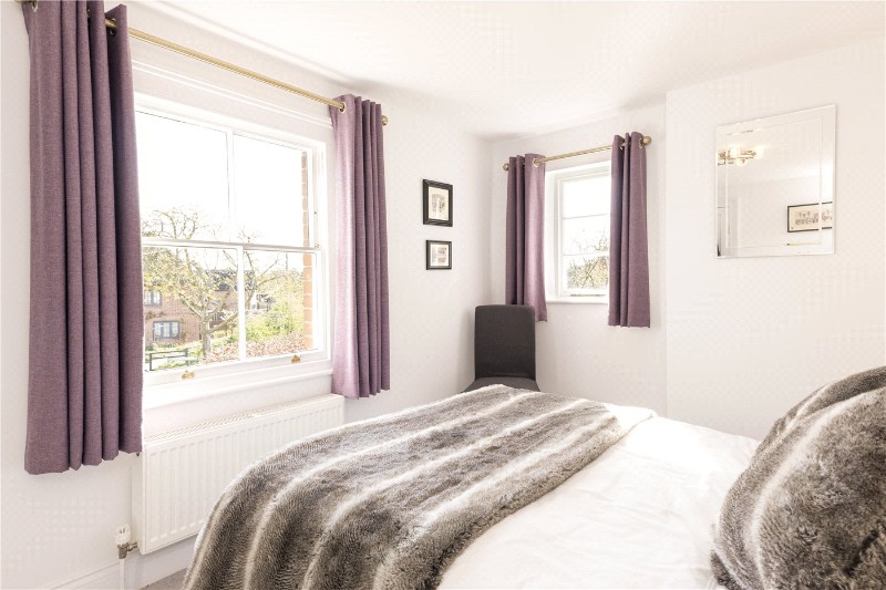 High Street, Urchfont, Devizes, SN10