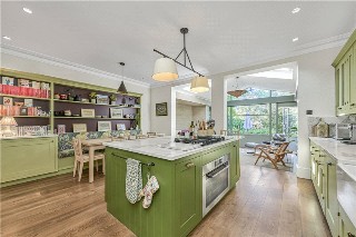 Melville Road, London, SW13