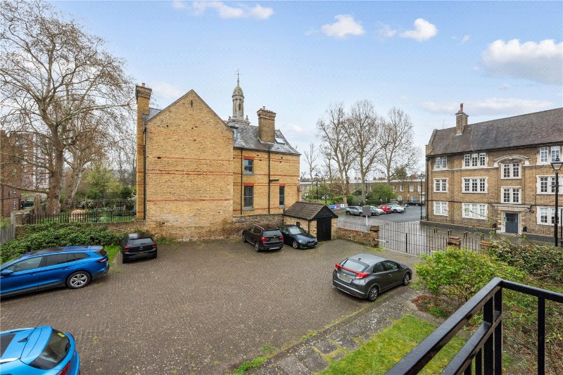 Liverpool Grove, London, SE17