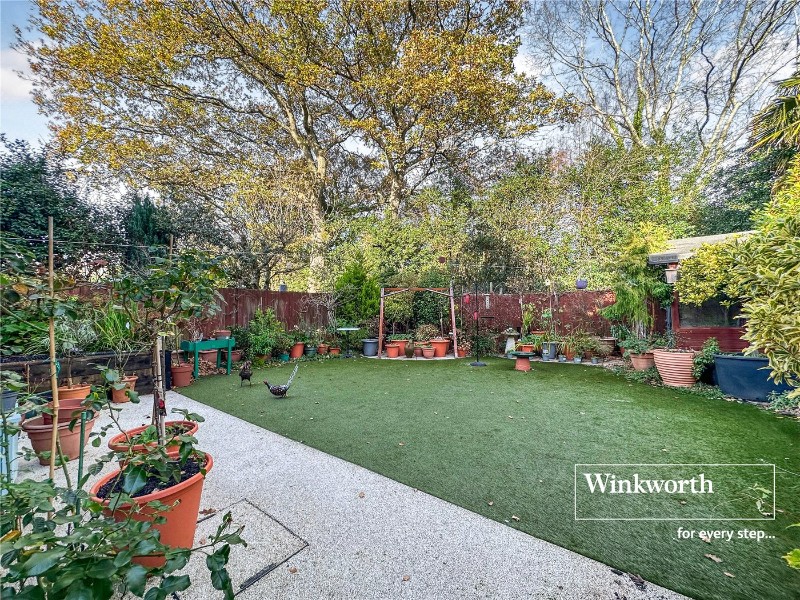 Dymewood Road, Three Legged Cross, Wimborne, Dorset, BH21