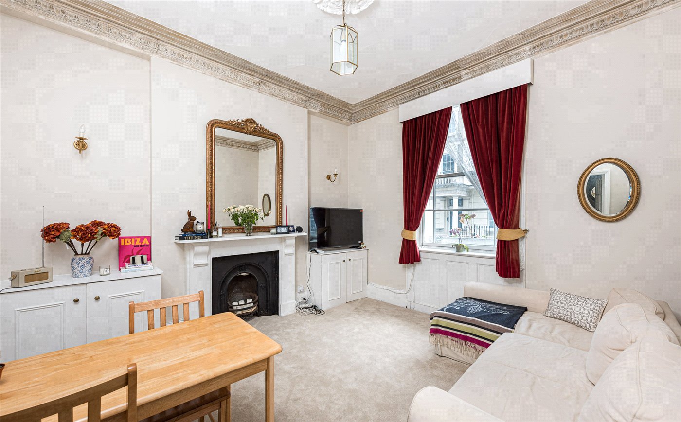 Warwick Way, London, SW1V