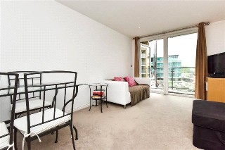 Battersea Park Road, London, SW8