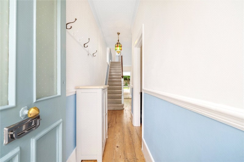 Crawthew Grove, East Dulwich, London, SE22