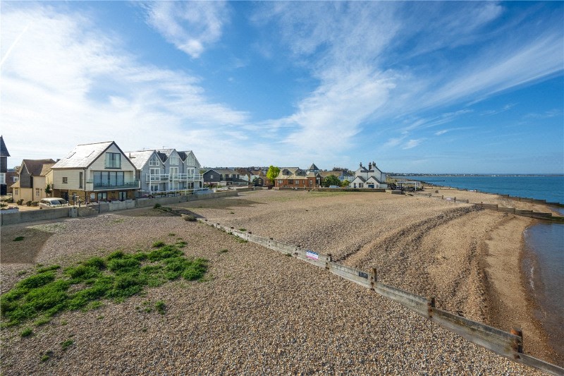Island Wall, Whitstable, CT5