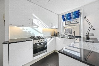 New Row, London, WC2N