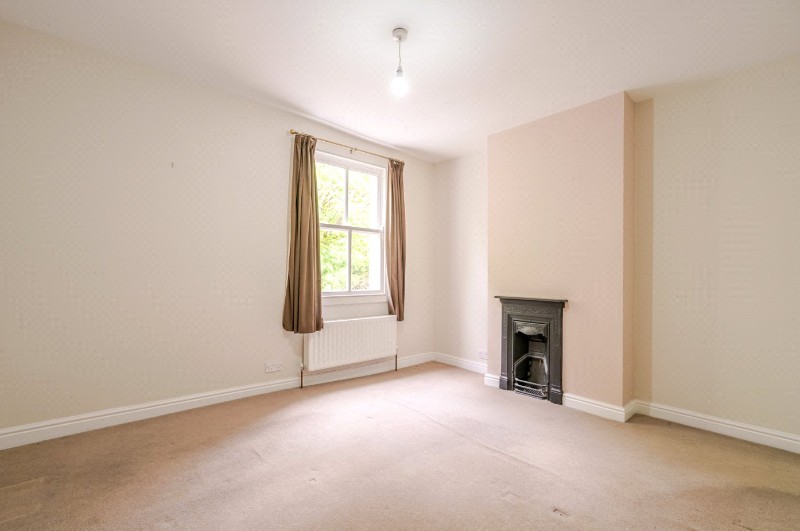 Clapham Square, Leamington Spa, Warwickshire, CV31