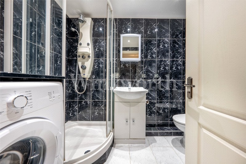 Britten Close, London, NW11