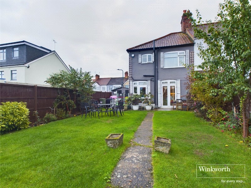 Queensbury Road, Kingsbury, London, NW9