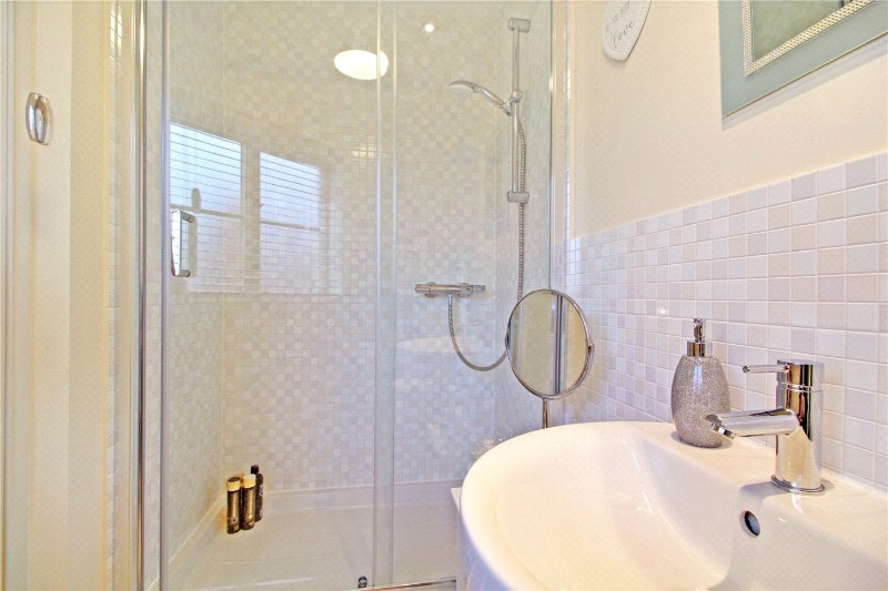 Hamilton Court, Trafalgar Square, Poringland, Norwich, NR14