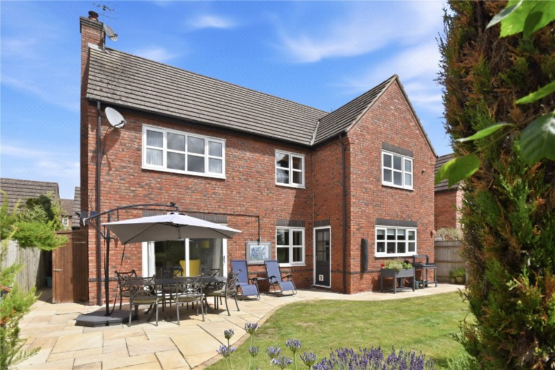 Emmerson Avenue, Stratford-upon-Avon, Warwickshire, CV37