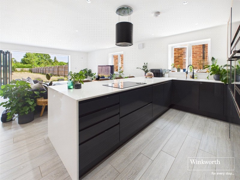 Roundfield, Upper Bucklebury, Reading, Berkshire, RG7