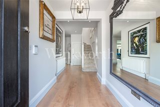 Sanderstead Avenue, London, NW2