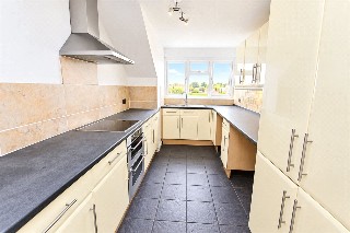 London Road, Hadleigh, Benfleet, Essex, SS7