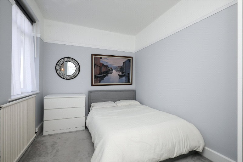 Evelyn Grove, London, W5