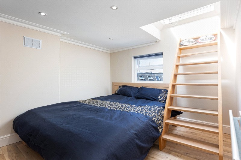 Bemish Road, London, SW15