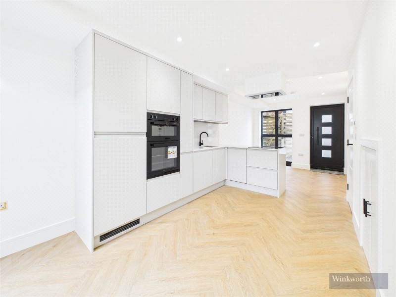 Brighton Road, Surbiton, KT6