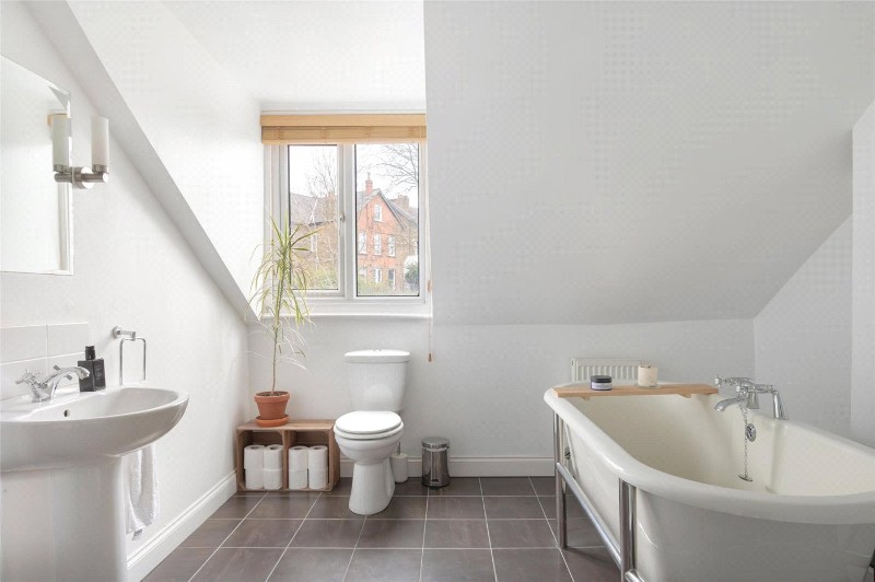 Castledine Road, London, SE20