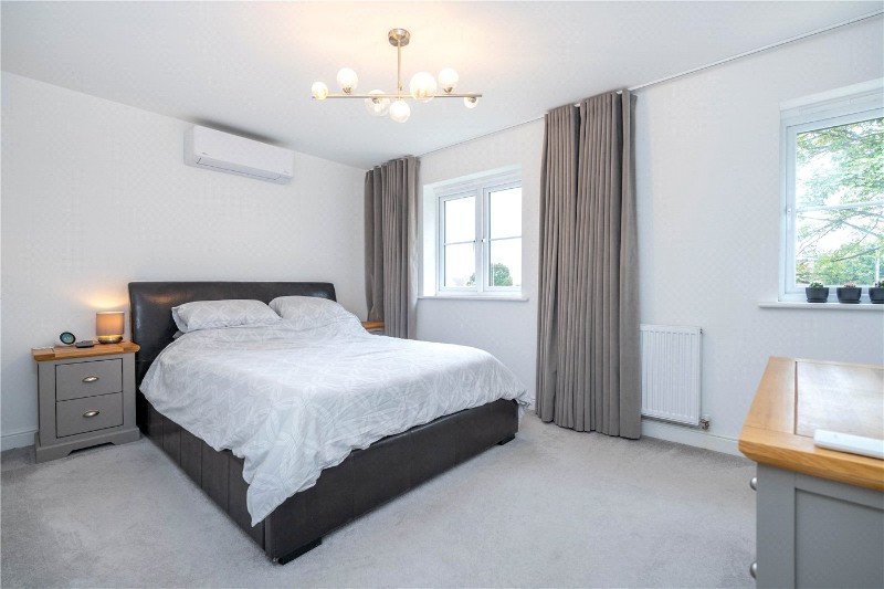 Harrier Way, Market Deeping, Peterborough, Lincolnshire, PE6