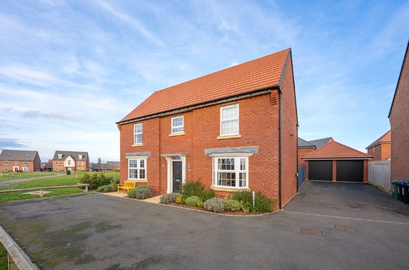 Woodhead Road, Warwick, Warwickshire, CV34