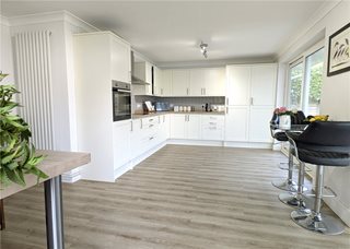 Woolsbridge Road, Ashley Heath, Ringwood, BH24