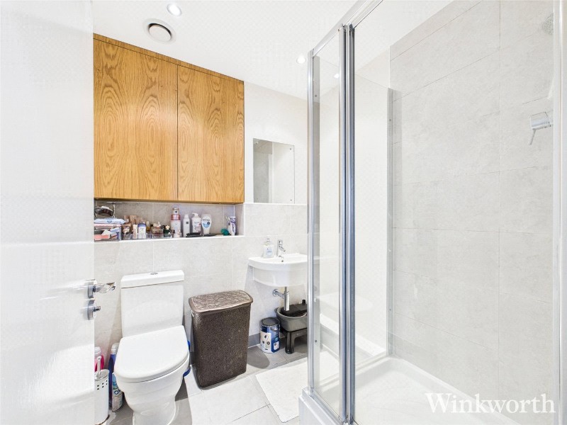 Drayton Green Road, London, W13
