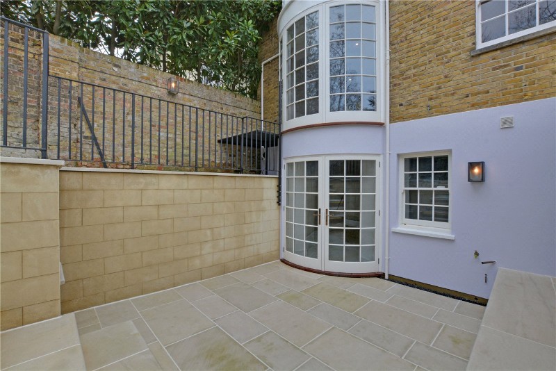 Pond Road, London, SE3