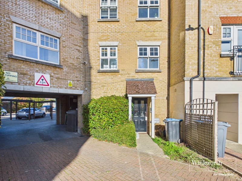 Rose Bates Drive, Kingsbury, NW9