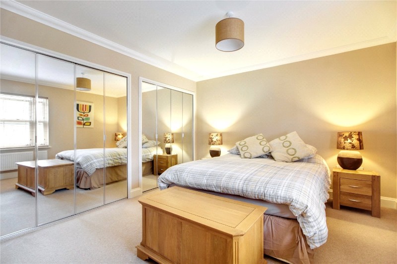 Trafalgar Square, Poringland, Norwich, Norfolk, NR14