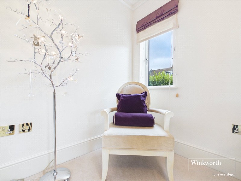 Abbey Gardens, Upper Woolhampton, Reading, Berkshire, RG7