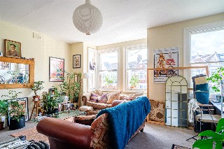Gleneagle Road, London, SW16