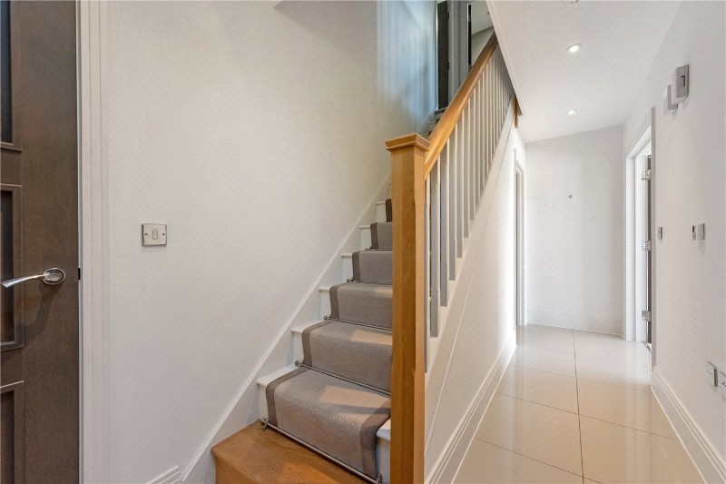 Elizabeth Place, Winchester, Hampshire, SO22