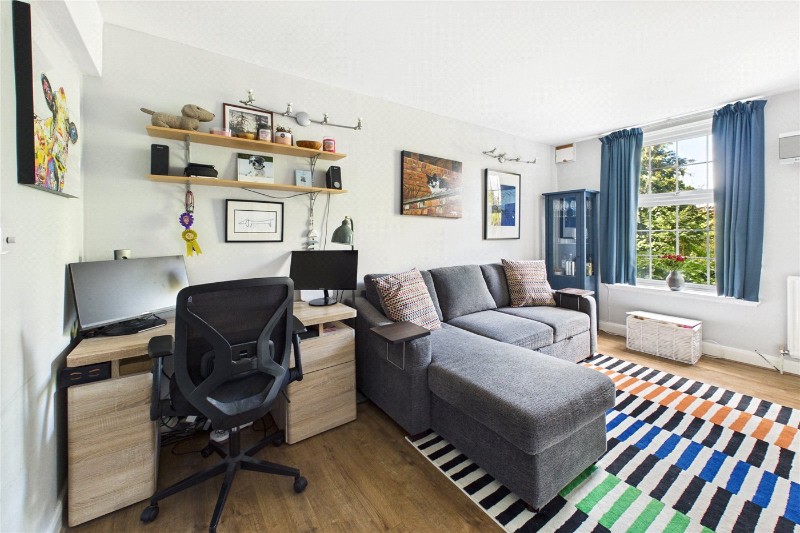 Streatham Hill, London, SW2