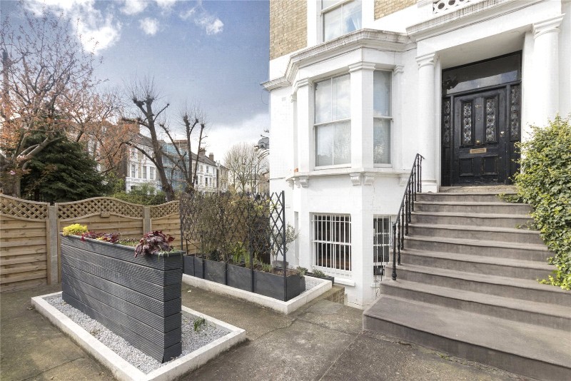 Cambridge Gardens, London, W10