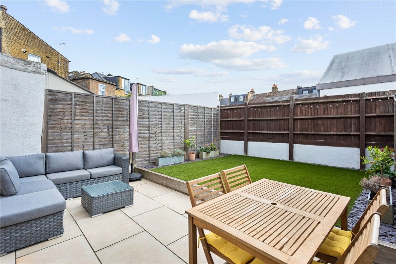 Sellincourt Road, London, SW17