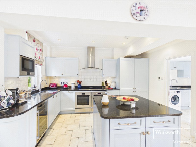 Wayland Close, Bradfield, Reading, Berkshire, RG7