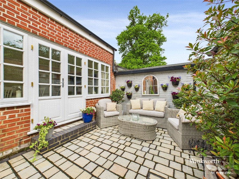 Calcot Court, Calcot, Reading, Berkshire, RG31