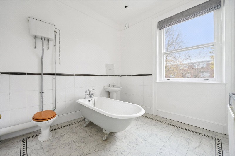 Upper Tulse Hill, London, SW2