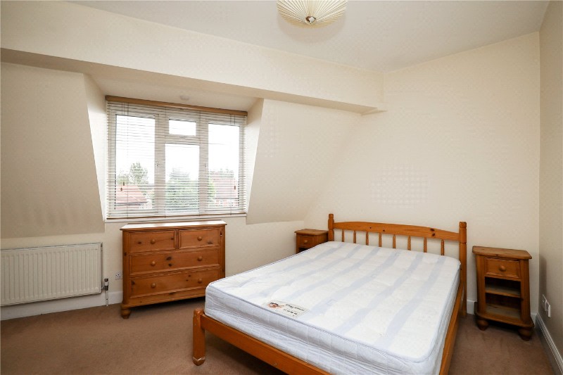 Grosvenor Parade, Uxbridge Road, London, W5